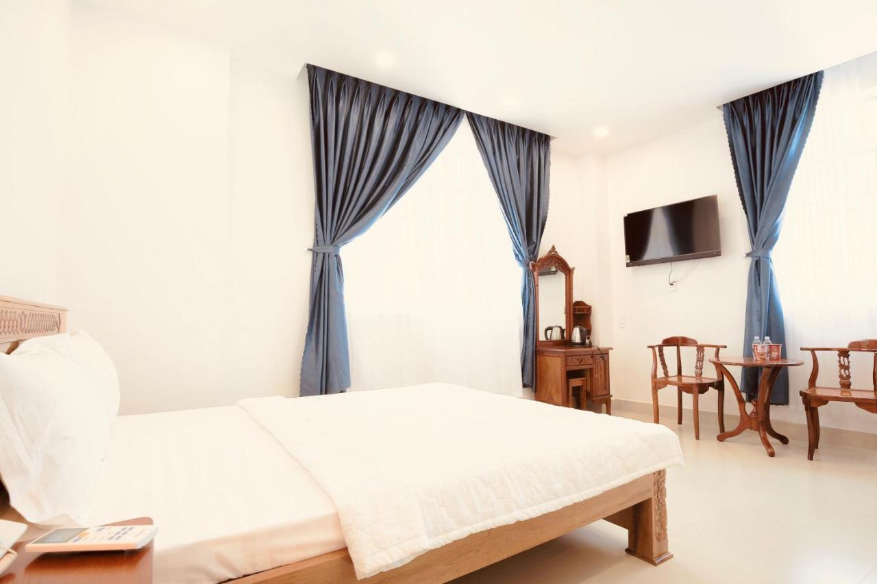 Hotel Khach San Tuyet Hien Phú Quốc Exterior foto